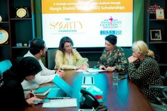 sorrty-sign-mou-2